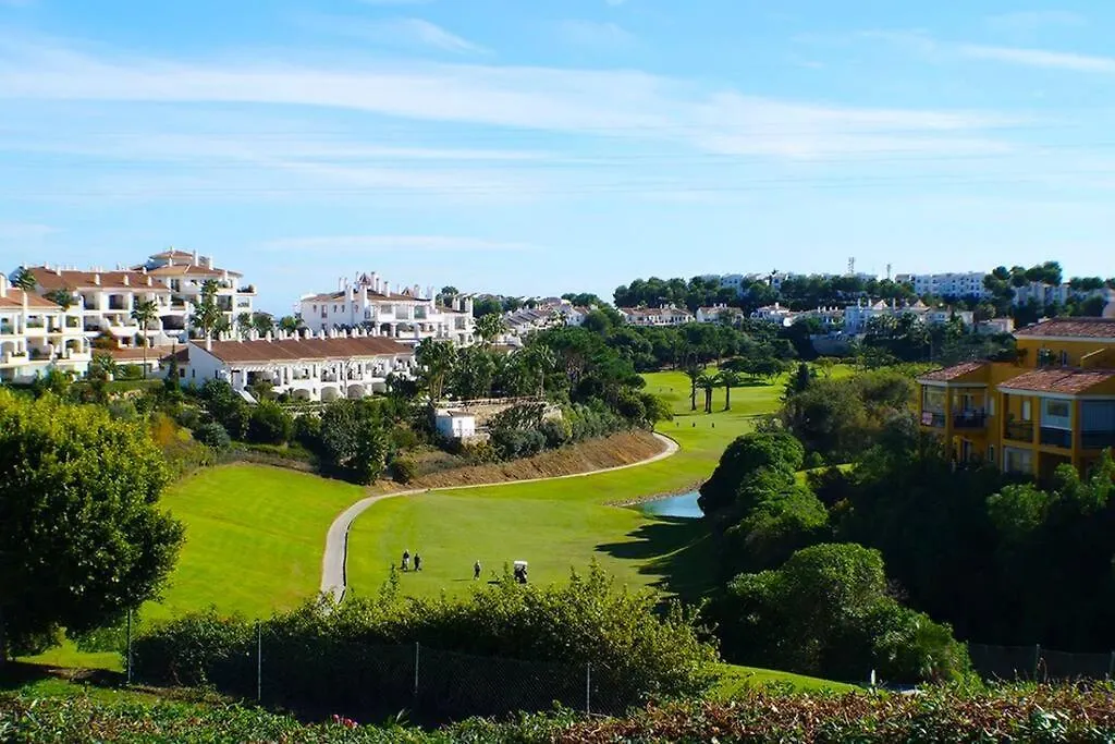 92-Apartment With Fantastic Views, Miraflores, Mijas 马拉加 公寓