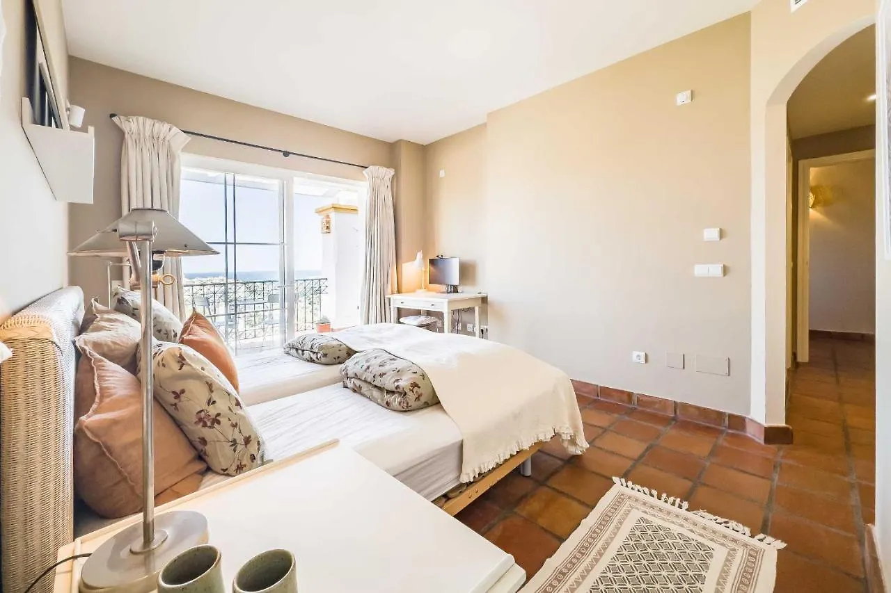 92-Apartment With Fantastic Views, Miraflores, Mijas 马拉加